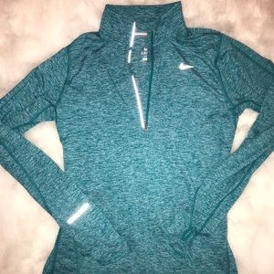 Nike Pullover